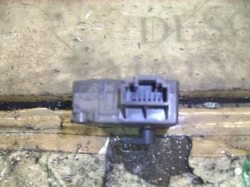 Recambio de motor apertura trampillas climatizador para citroën berlingo referencia OEM IAM   