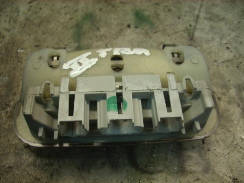 Recambio de piloto interior para citroën xsara picasso 2.0 hdi exclusive referencia OEM IAM   