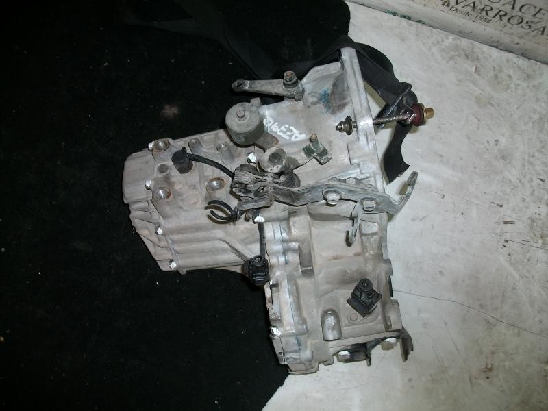 Recambio de caja cambios para hyundai getz (tb) 1.5 crdi gls referencia OEM IAM 4300028890 142172 