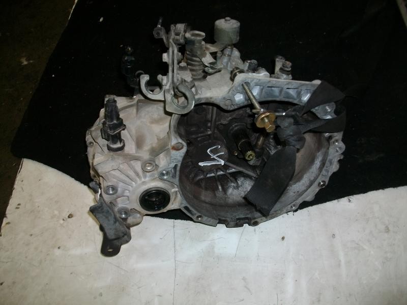 Recambio de caja cambios para hyundai getz (tb) 1.5 crdi gls referencia OEM IAM 4300028890 142172 