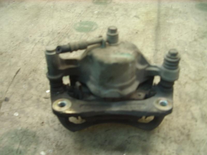 Recambio de pinza freno delantera izquierda para hyundai getz (tb) 1.5 crdi gls referencia OEM IAM 5818025A00  