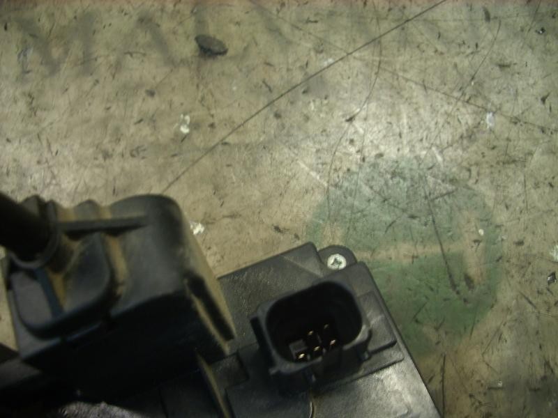 Recambio de cerradura puerta trasera izquierda para opel vectra c berlina comfort referencia OEM IAM   