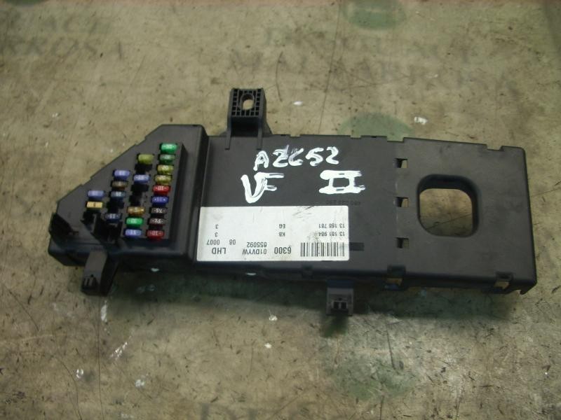 Recambio de caja reles / fusibles para opel vectra c berlina comfort referencia OEM IAM   