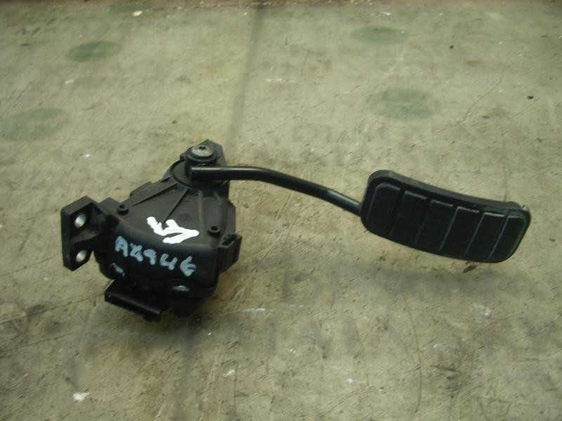 Recambio de potenciometro pedal para renault master desde ´98 base, caja cerrada l1h1 rs 3078 referencia OEM IAM   