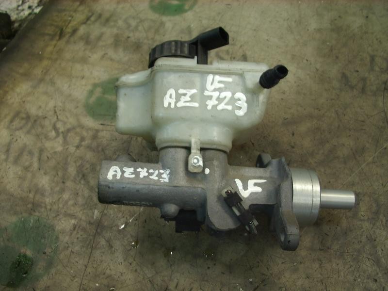 Recambio de bomba freno para seat leon (1p1) reference referencia OEM IAM   