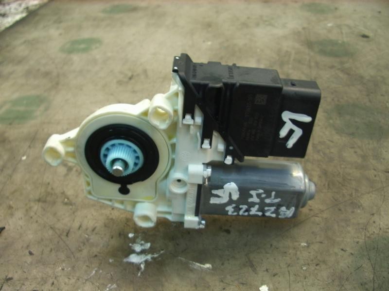 Recambio de motor elevalunas trasero izquierdo para seat leon (1p1) reference referencia OEM IAM   