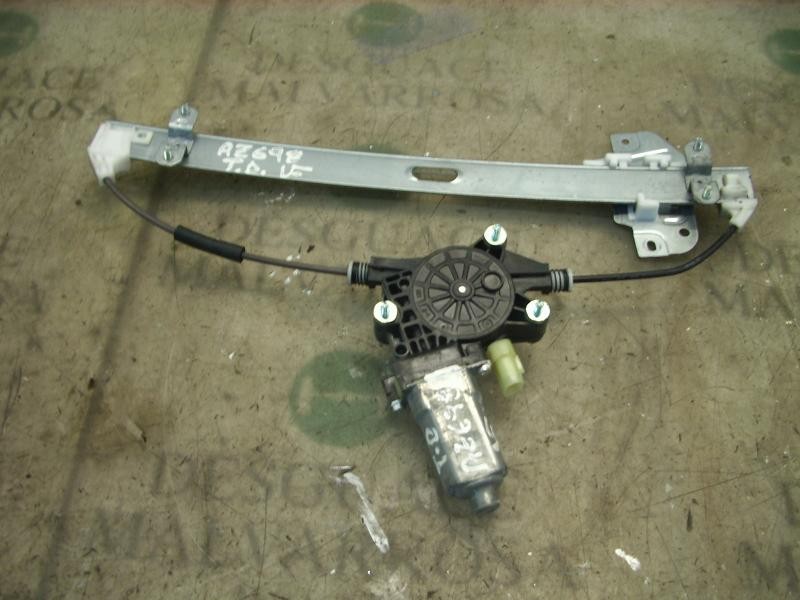 Recambio de elevalunas trasero derecho para kia rio 1.5 crdi referencia OEM IAM 834021G010  