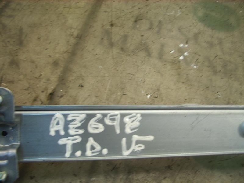 Recambio de elevalunas trasero derecho para kia rio 1.5 crdi referencia OEM IAM 834021G010  