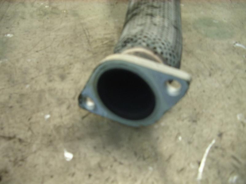 Recambio de salida colector para kia rio 1.5 crdi referencia OEM IAM 286101G500  