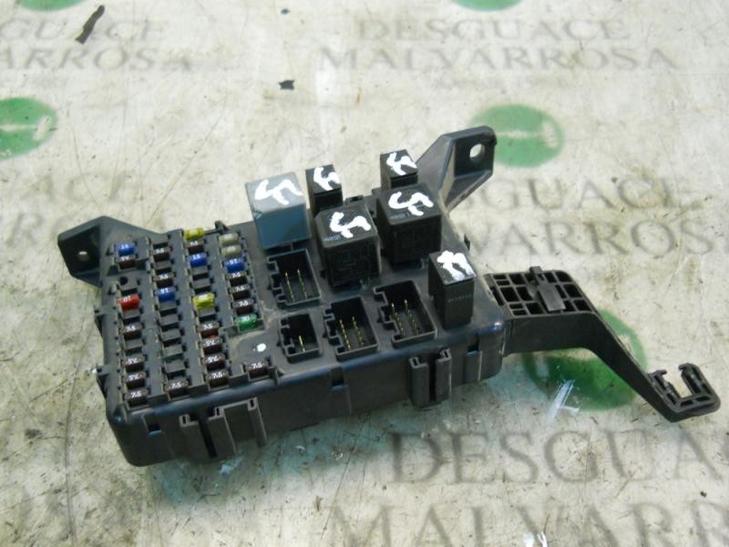 Recambio de caja reles / fusibles para ford mondeo berlina (ge) ghia referencia OEM IAM   