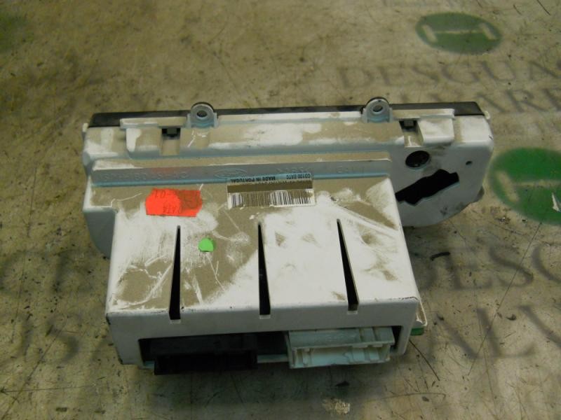 Recambio de mando climatizador para ford mondeo berlina (ge) ghia referencia OEM IAM   