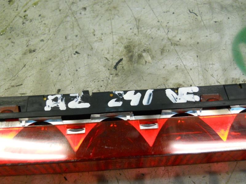 Recambio de piloto trasero central para ford mondeo berlina (ge) ghia referencia OEM IAM   