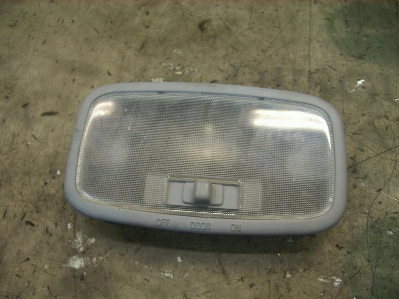 Recambio de piloto interior para kia rio 1.5 crdi referencia OEM IAM 928501G000LX  