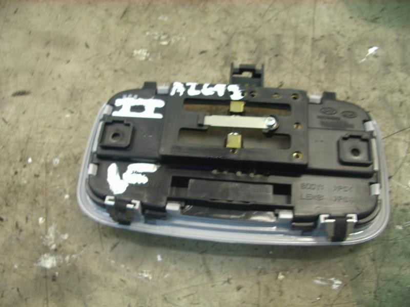 Recambio de piloto interior para kia rio 1.5 crdi referencia OEM IAM 928501G000LX  