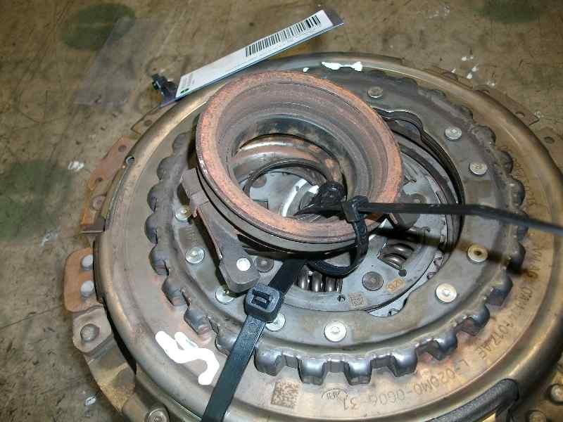 Recambio de kit embrague para volkswagen golf vi (5k1) 1.4 16v tsi referencia OEM IAM   