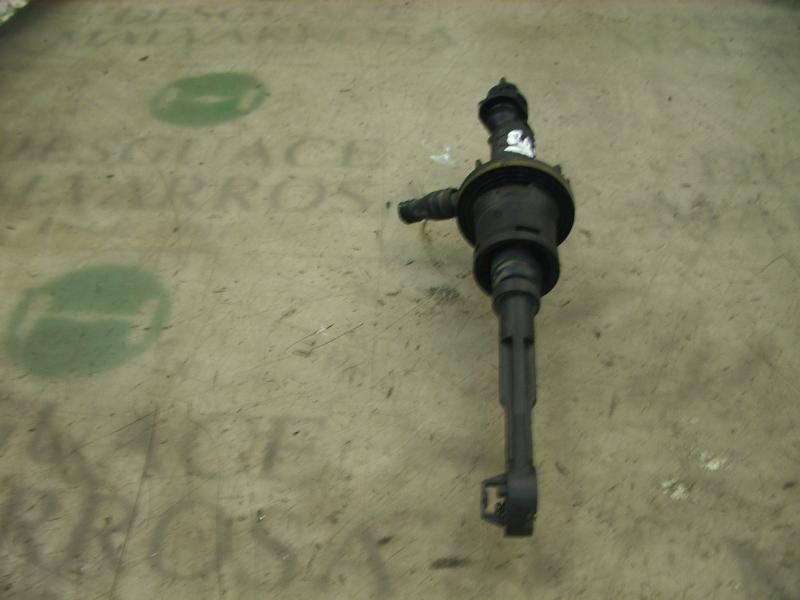 Recambio de bomba embrague para citroën xsara picasso 2.0 hdi 90 sx top referencia OEM IAM   