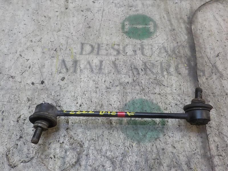 Recambio de tirante delantero izquierdo para hyundai i20 1.2 cat referencia OEM IAM 548301J000  