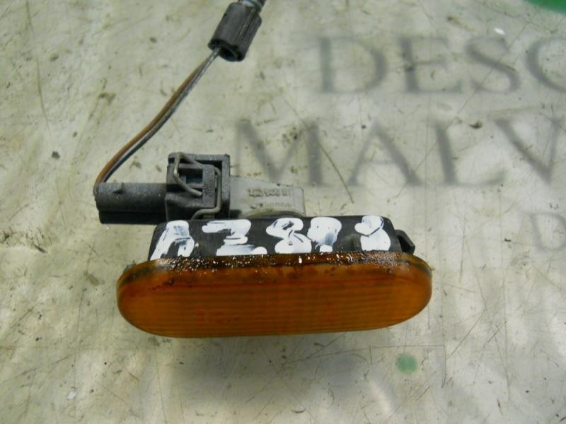 Recambio de piloto lateral izquierdo para seat ibiza (6k) 1.4 referencia OEM IAM   