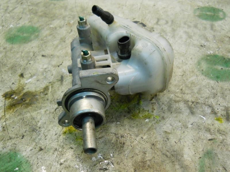 Recambio de bomba freno para opel corsa c comfort referencia OEM IAM   