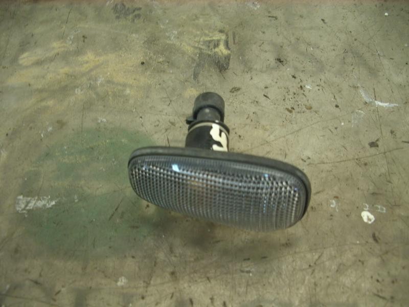 Recambio de piloto lateral derecho para opel frontera b olympus referencia OEM IAM   