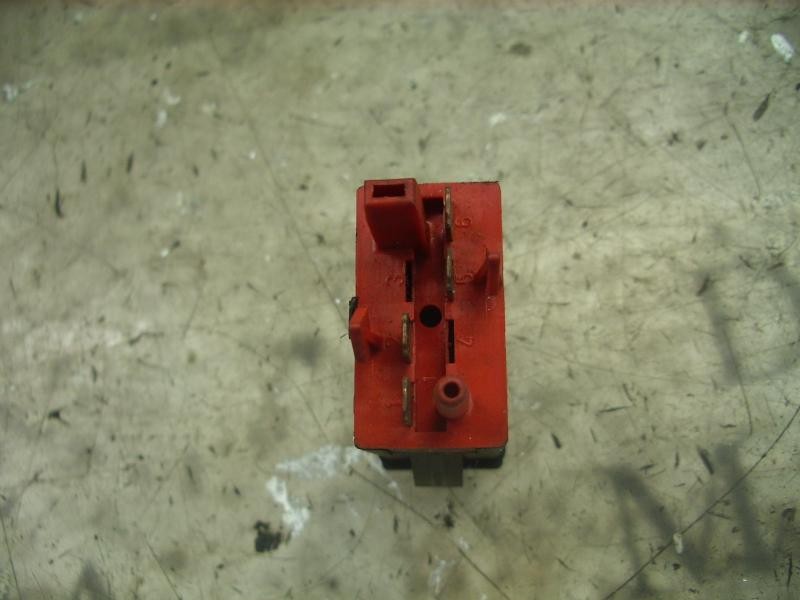 Recambio de modulo electronico para audi a4 avant (b5) 2.5 tdi referencia OEM IAM 8D092713301C 8D0927133 