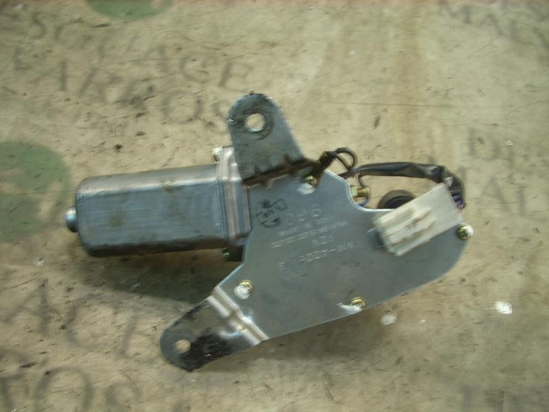 Recambio de motor limpia trasero para opel monterey ls referencia OEM IAM   