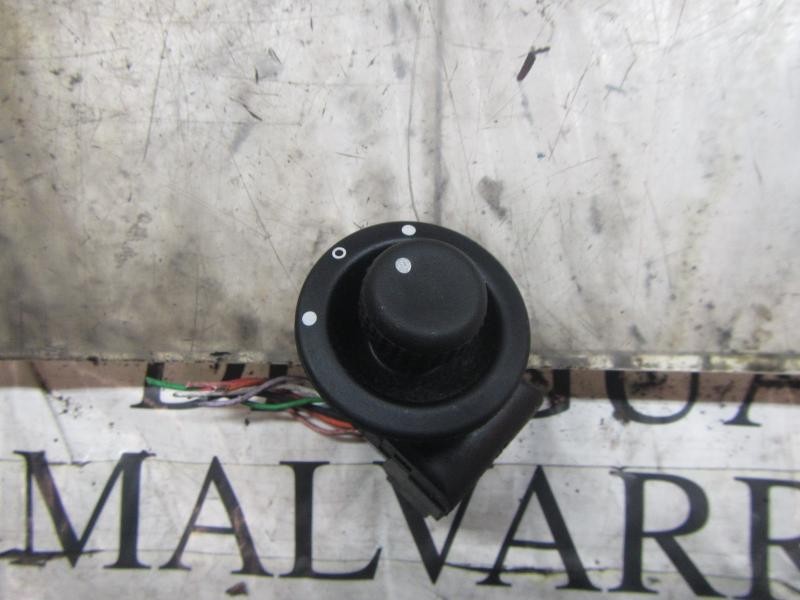 Recambio de mando retrovisor para renault kangoo 4x4 privilege (kc0s/v) referencia OEM IAM   