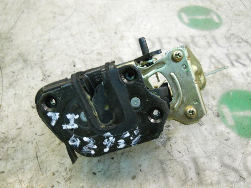 Recambio de cerradura puerta trasera izquierda para hyundai terracan (hp) 2.9 crdi full referencia OEM IAM 81410H1020  