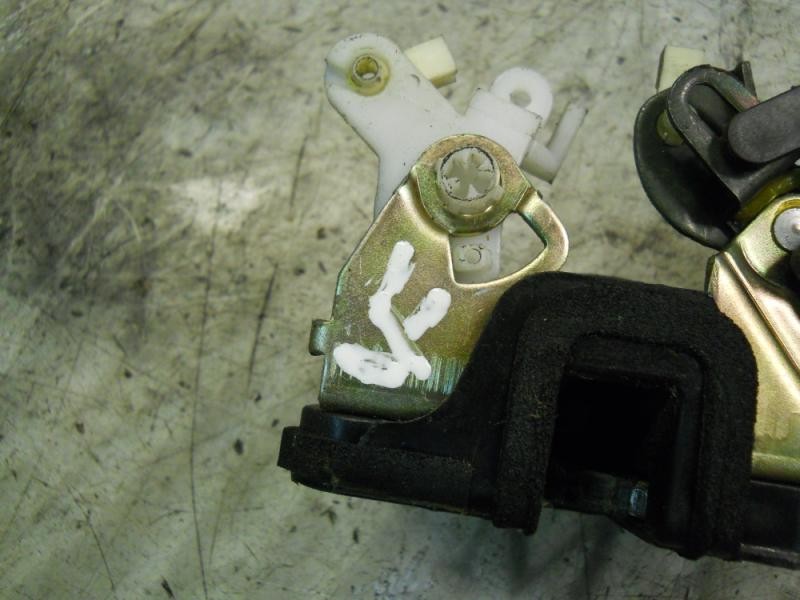 Recambio de cerradura puerta trasera izquierda para hyundai terracan (hp) 2.9 crdi full referencia OEM IAM 81410H1020  