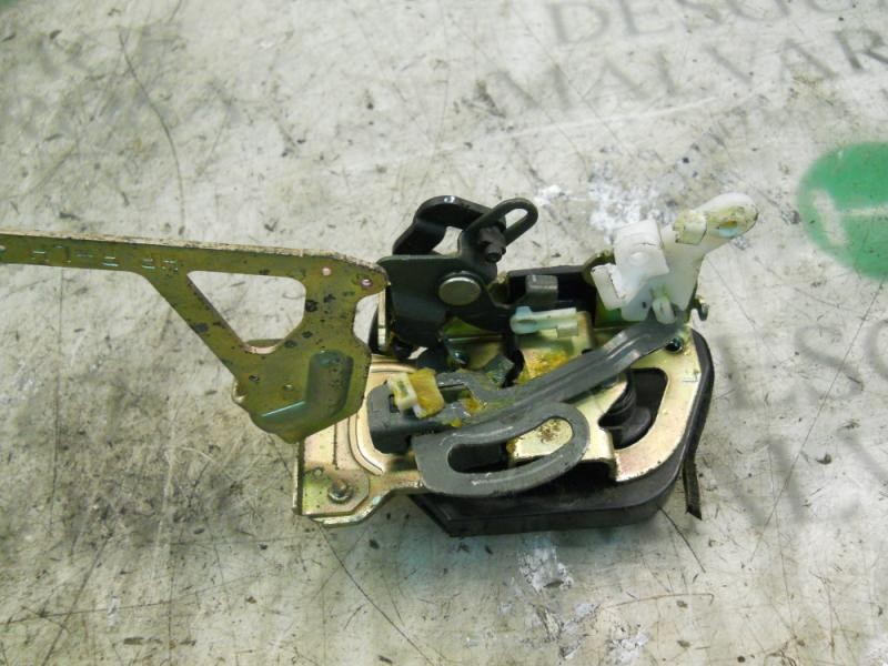 Recambio de cerradura puerta trasera izquierda para hyundai terracan (hp) 2.9 crdi full referencia OEM IAM 81410H1020  