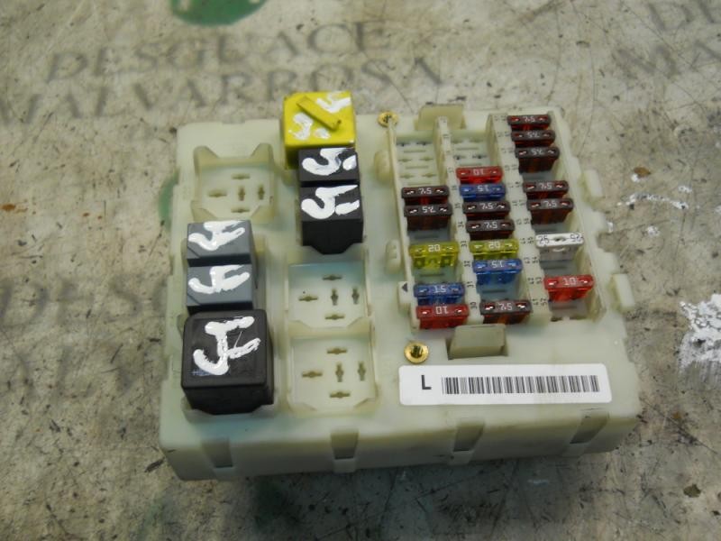 Recambio de caja reles / fusibles para ford focus berlina (cak) trend referencia OEM IAM   