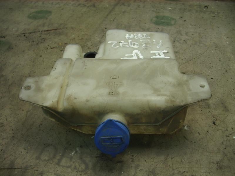 Recambio de deposito limpia para opel monterey ls referencia OEM IAM   