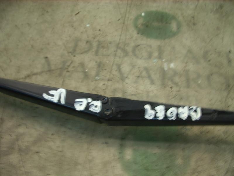 Recambio de brazo limpia delantero derecho para fiat punto berlina (188) referencia OEM IAM 735278792  