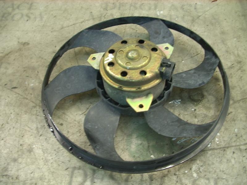 Recambio de electroventilador para fiat punto berlina (188) referencia OEM IAM 51738689 9010857 9010857