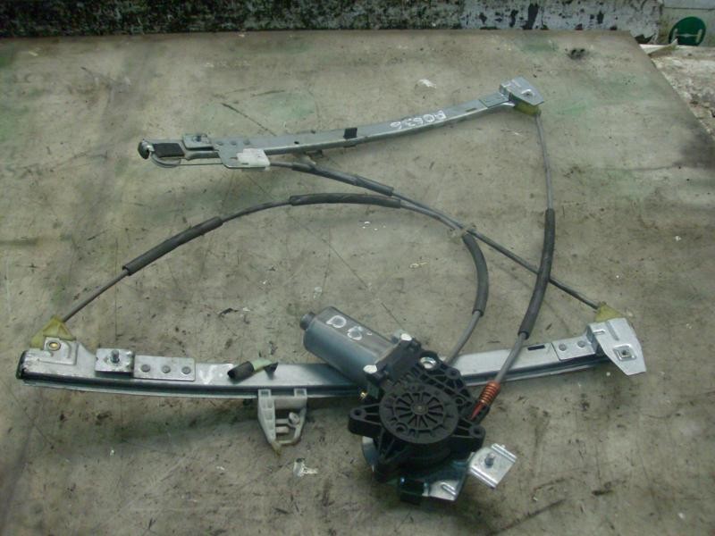 Recambio de elevalunas delantero izquierdo para citroën xsara berlina 1.9 turbodiesel referencia OEM IAM   