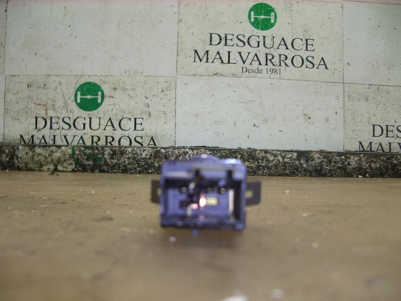 Recambio de warning para seat ibiza (6l1) stylance referencia OEM IAM   