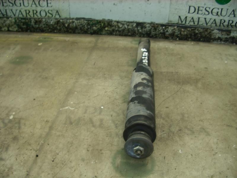 Recambio de amortiguador trasero derecho para opel corsa c cosmo referencia OEM IAM   