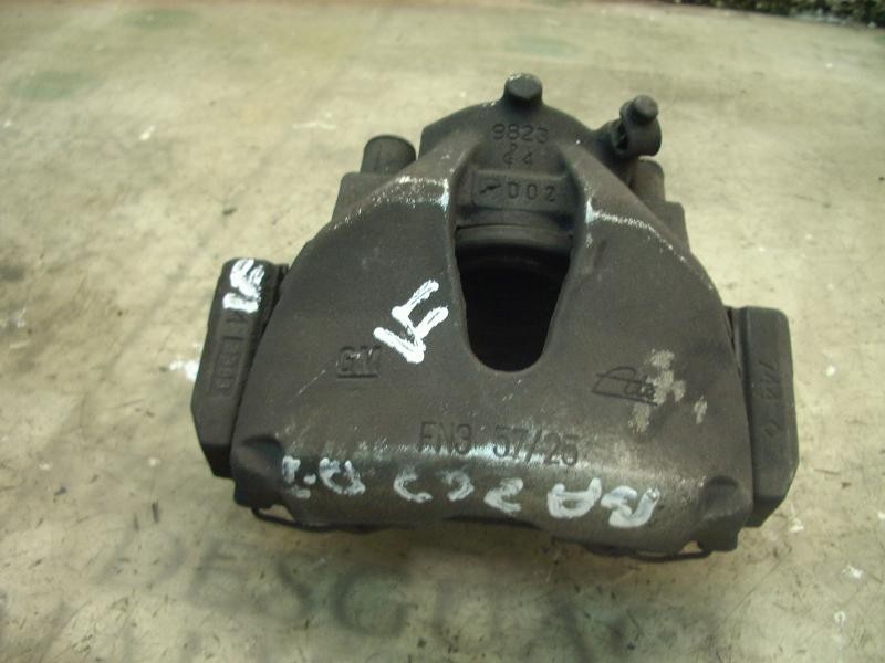 Recambio de pinza freno delantera izquierda para opel corsa c cosmo referencia OEM IAM   