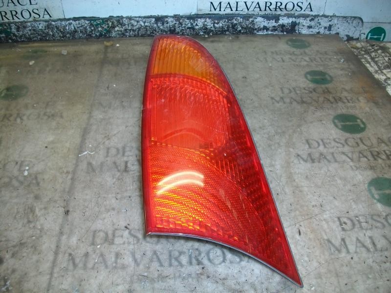 Recambio de piloto trasero derecho para ford focus berlina (cak) 1.6 16v cat referencia OEM IAM   