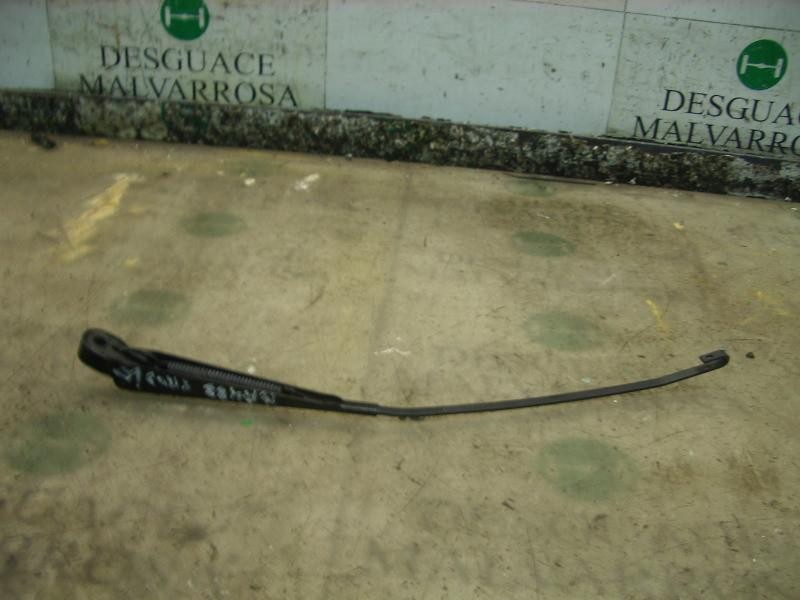 Recambio de brazo limpia trasero para ford cougar (mc) v6 referencia OEM IAM 1060335  