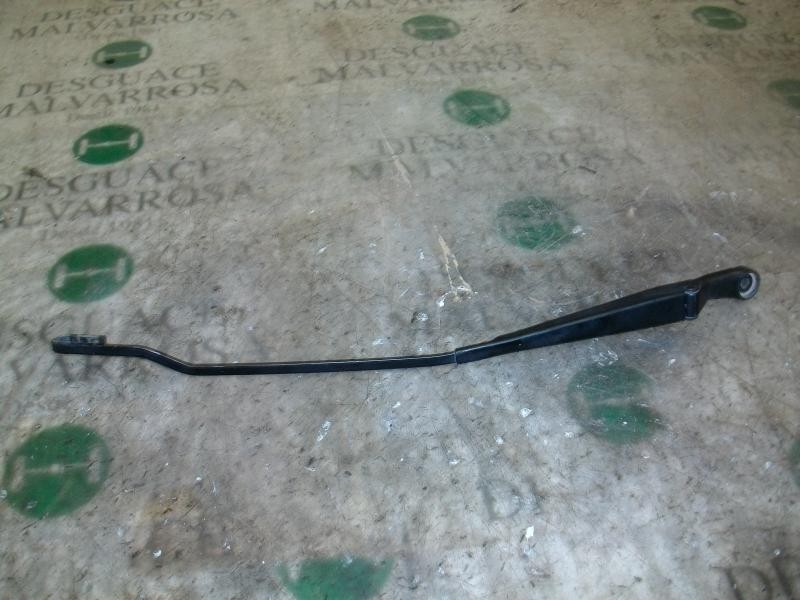 Recambio de brazo limpia delantero izquierdo para volkswagen passat berlina (3b2) 1.8 referencia OEM IAM   