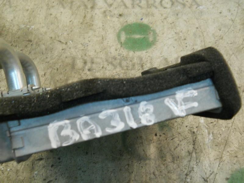 Recambio de radiador calefaccion / aire acondicionado para bmw serie 3 compact (e46) 320td referencia OEM IAM 64118372783  