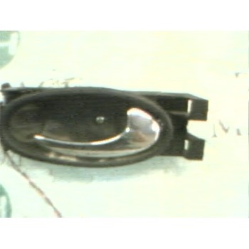 MANETA INTERIOR TRASERA DERECHA 