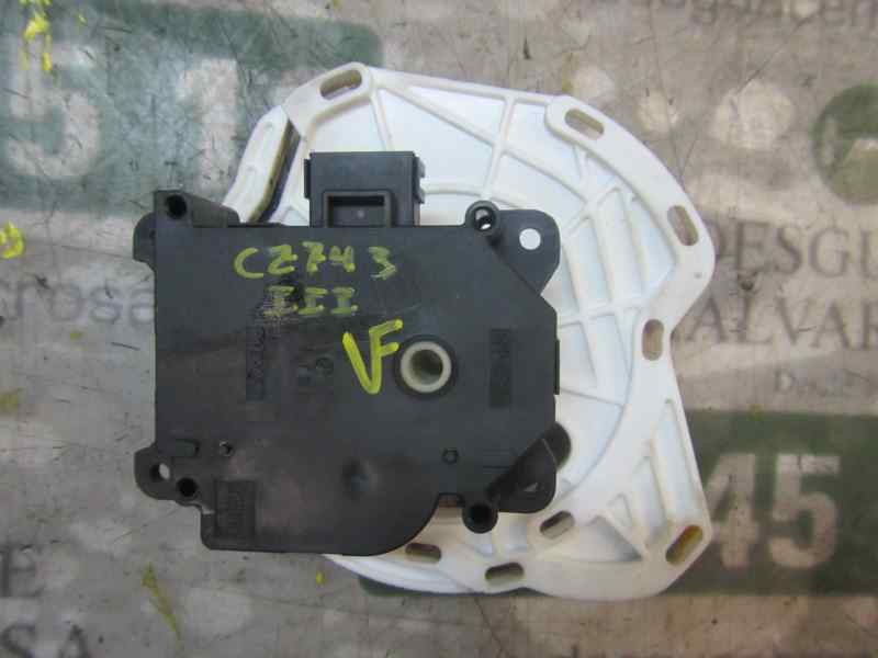 Recambio de motor apertura trampillas climatizador para citroën c-zero seduction referencia OEM IAM 6479L1  