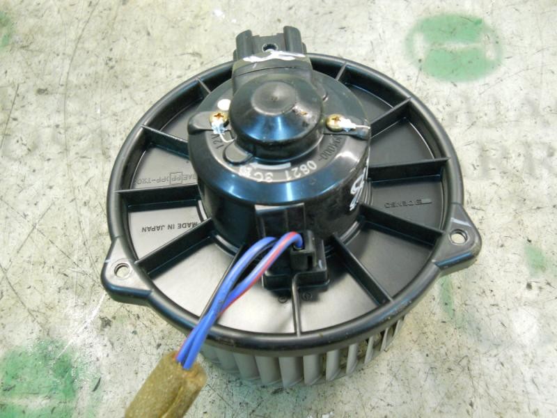 Recambio de motor calefaccion para toyota yaris (ncp1/nlp1/scp1) 1.0 linea sol referencia OEM IAM   