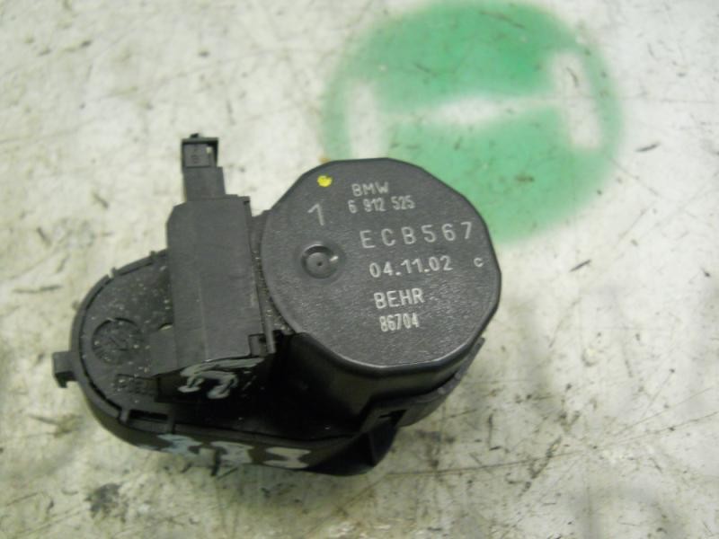 Recambio de motor apertura trampillas climatizador para bmw serie 3 compact (e46) 320td referencia OEM IAM 64116934825  