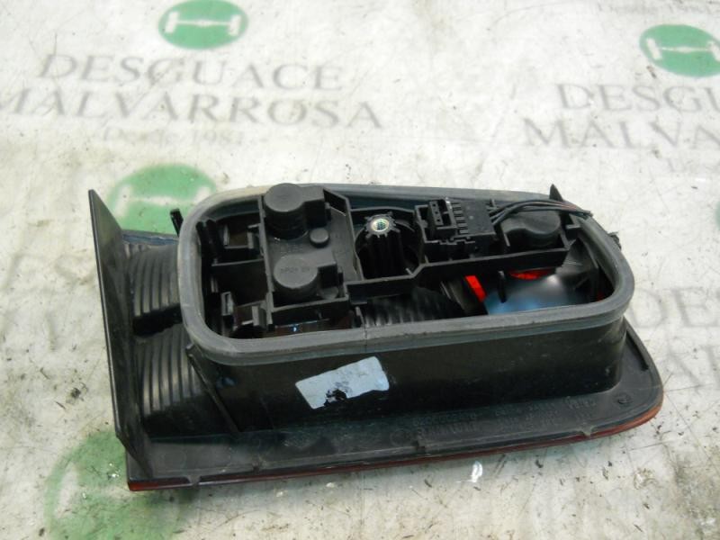 Recambio de piloto trasero derecho interior para renault laguna ii (bg0) authentique referencia OEM IAM 8200002476  