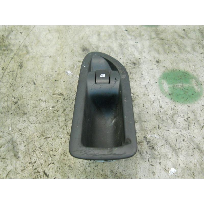 Recambio de mando elevalunas trasero izquierdo para renault laguna ii (bg0) authentique referencia OEM IAM 8200220507  