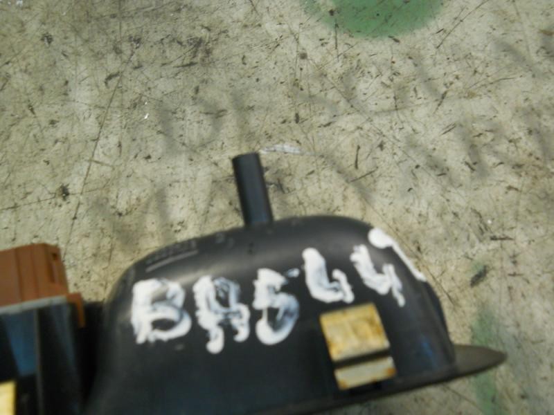 Recambio de mando elevalunas trasero izquierdo para renault laguna ii (bg0) authentique referencia OEM IAM 8200220507  