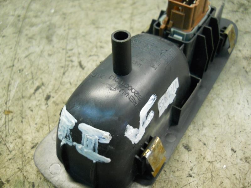 Recambio de mando elevalunas trasero izquierdo para renault laguna ii (bg0) authentique referencia OEM IAM 8200220507  